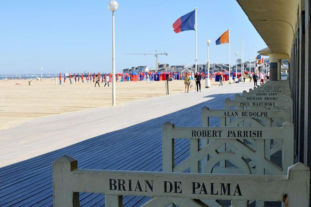 Maison A Colombages Pres De Deauville, Trouville Formentin Exterior foto